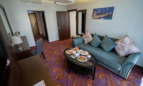 Отель Бридж Резорт / Bridge Resort Сочи - Фото 83. Люкс 2-местный 2-комнатный (с видом)