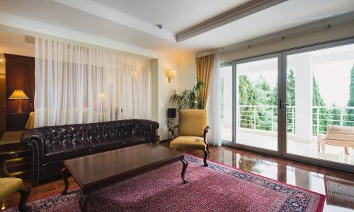 More SPA & Resort / «Море СПА и Резорт» отель Алушта - Фото 95. Апартаменты 2-местный 1-комнатный (с джакузи, на 3-м этаже ресторана Море )