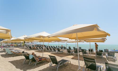 Отель Ribera Resort & SPA Евпатория - Фото 17. Пляж