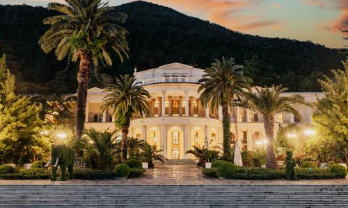 Amra Park-hotel SPA Гагра - Фото 36. Территория