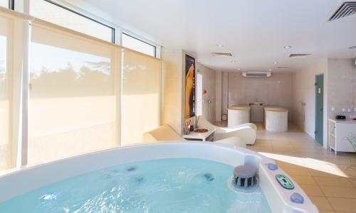 Sea Galaxy Hotel Congress Spa Сочи - Фото 3. SPA-комплекс и мастерская красоты