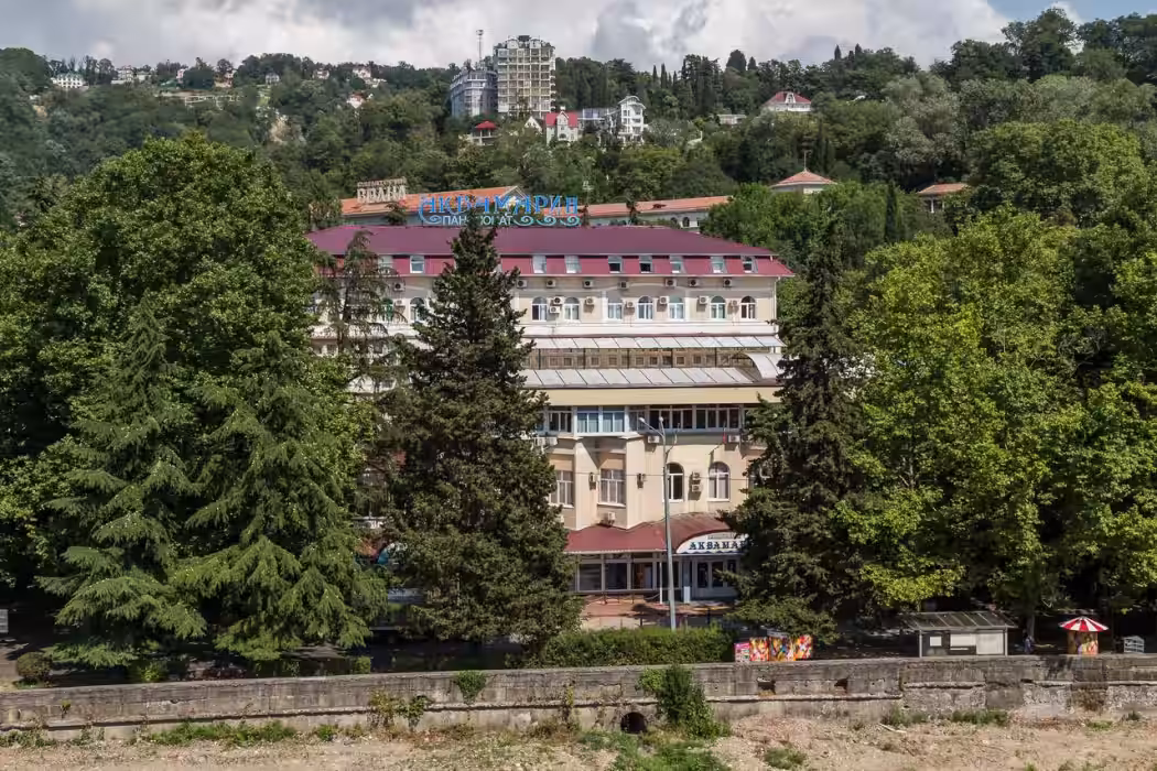 Пансионат Аквамарин Хоста, Сочи - Фото 1. Внешний вид