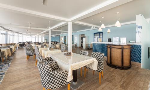 Alex Resort & Spa Hotel Гагра - Фото 25. Ресторан Шведской линии Хемингуэй
