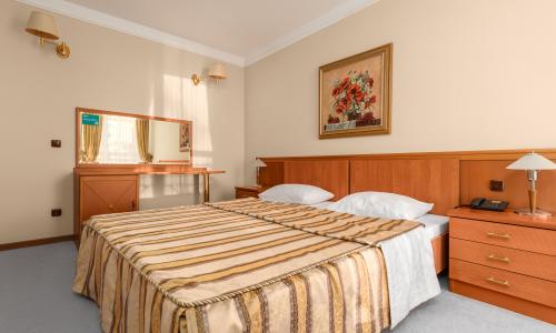 Санаторий Зеленый Гай (РЖД) Туапсе - Фото 59. Полулюкс 2-местный 2-комнатный TWIN (корпус 1,2)