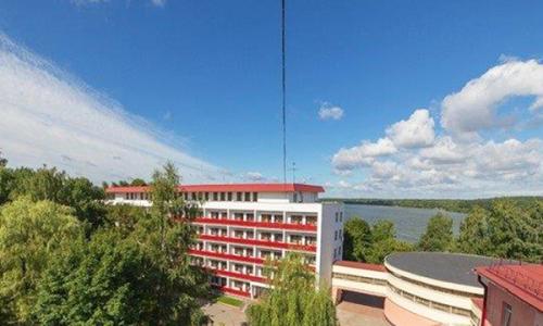 Санаторий Криница Минская область - Фото 5. Крытый переход между корпусами 1 и 2