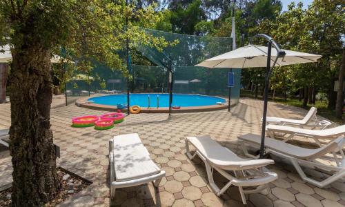 WELLNESS Park Hotel (Велнес Парк) Гагра - Фото 44. Бассейн
