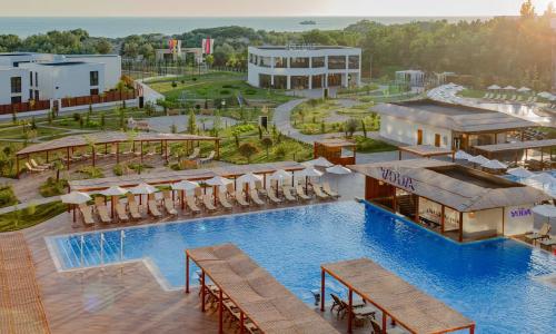 Miracleon Fюnf Luxury Resort SPA Anapa Витязево, Анапа - Фото 4. Территория