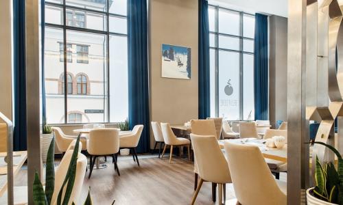 Отель Novotel Fit / Новотель Фит Красная Поляна Эсто-Садок, Сочи - Фото 17. Ресторан Бельведер