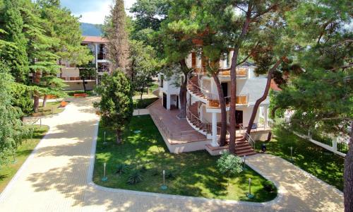 ПРИМОРЬЕ GRAND RESORT HOTEL Геленджик - Фото 25. Территория