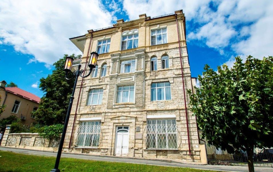 Пятигорская клиника Пятигорск - Фото 1. Внешний вид
