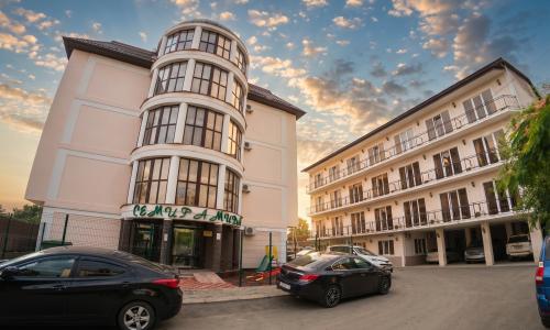 Отель Семирамида Архипо Осиповка, Геленджик - Фото 1. Внешний вид
