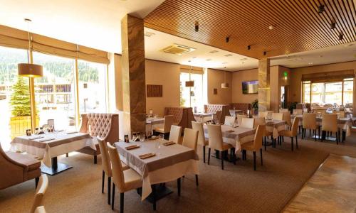 «Arkhyz Royal Resort & Spa» / «Архыз Роял Резорт и СПА» отель Архыз - Фото 24. Ресторан