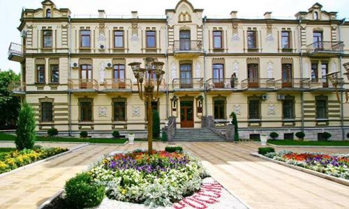 Санаторий Россия Ессентуки - Фото 1. Внешний вид