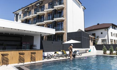 «Lotus Hotel & SPA» / «Лотос СПА» отель Геленджик - Фото 13. Бассейн