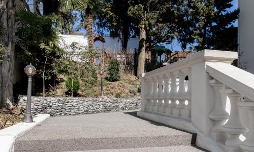 Отель «Ranovsky Park» Сочи - Фото 16. Территория
