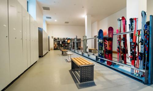 Отель Novotel Fit / Новотель Фит Красная Поляна Эсто-Садок, Сочи - Фото 51. Лыжная комната