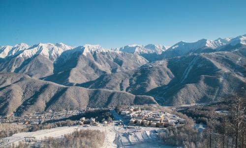 Отель Ibis Styles / Ибис Стайлс Красная Поляна Эсто-Садок, Сочи - Фото 40. Зимняя панорама и активности