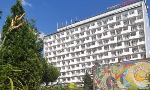 Санаторий Дубрава Железноводск - Фото 4. Фасад
