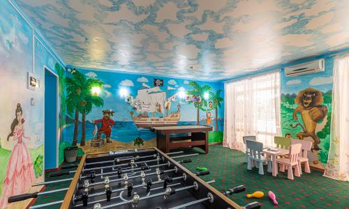 WELLNESS Park Hotel (Велнес Парк) Гагра - Фото 36. детская комната
