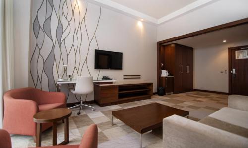 Отель Novotel Fit / Новотель Фит Красная Поляна Эсто-Садок, Сочи - Фото 70. Люкс 2-местный 2-комнатный (TWIN)