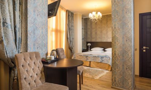 Магнолия KOMPASS HOTEL Геленджик - Фото 17. Джуниор Сюит 2-местный (вид на море)