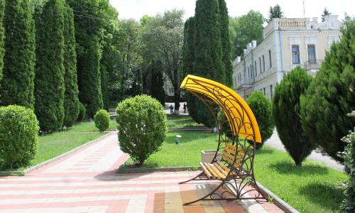 Санаторий Смена Кисловодск - Фото 6. Территория