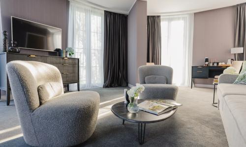 ПРИМОРЬЕ GRAND RESORT HOTEL Геленджик - Фото 136. Люкс Панорамный 2-местный 2-комнатный (4* корпус № 4)