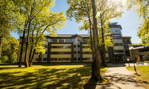 Санаторий Жемчужина Гродненская область - Фото 10. Территория