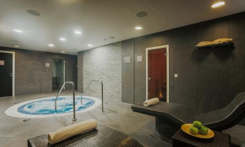 Свисс отель Резорт Сочи Камелия / «Swissotel Resort Sochi Kamelia» Сочи - Фото 38. PŰROVEL SPA