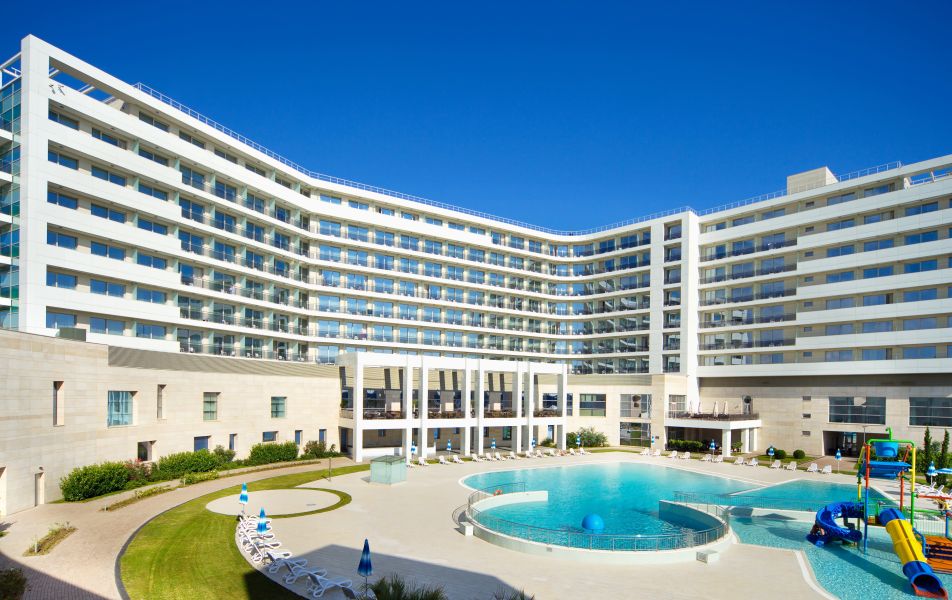 «Mantera Resort Congress 5*» / «Мантера Резорт и Конгресс» отель Сочи - Фото 1. Внешний вид