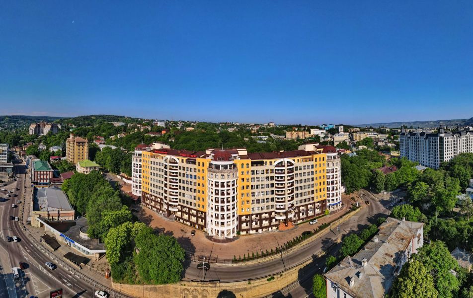 Санаторий Вернисаж Кисловодск - Фото 1. Внешний вид