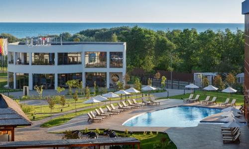 Miracleon Fюnf Luxury Resort SPA Anapa Витязево, Анапа - Фото 5. Территория
