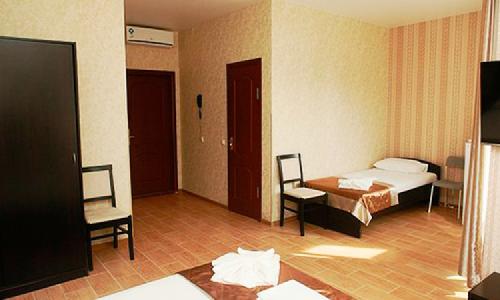 Park Hotel Argo / «Отель Арго» Джубга - Фото 26. Комфорт 3-местный (с балконом и видом на море)