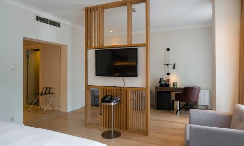 Courtyard by Marriott Sochi Krasnaya Polyana Hotel Эсто-Садок, Сочи - Фото 47. Премиум Делюкс 2-местный