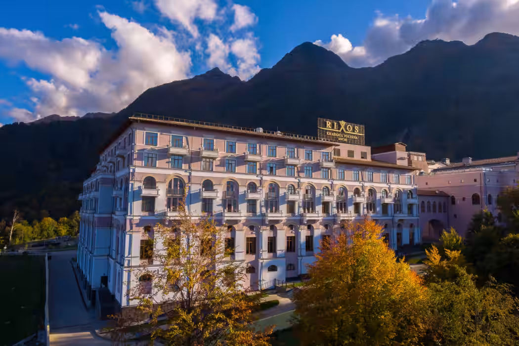 Отель RIXOS Krasnaya Polyana Sochi Эсто-Садок, Красная Поляна, Сочи - Фото 1. Внешний вид