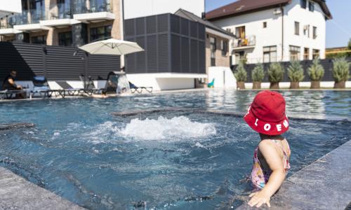 «Lotus Hotel & SPA» / «Лотос СПА» отель Геленджик - Фото 16. Бассейн