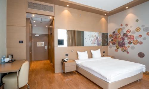 Отель Ibis Styles / Ибис Стайлс Красная Поляна Эсто-Садок, Сочи - Фото 26. Стандартный 2-местный 1-комнатный (вид на горы)