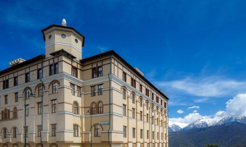 Panorama by Mercure Krasnaya Polyana Эсто-Садок, Сочи - Фото 8. Фасад