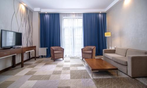 Отель Novotel Fit / Новотель Фит Красная Поляна Эсто-Садок, Сочи - Фото 77. Люкс Супериор 2-местный 2-комнатный (КИНГ)