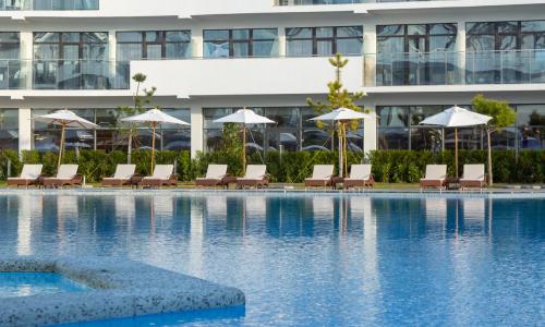 Movenpick Resort SPA Anapa Miracleon Витязево, Анапа - Фото 37. Бассейн