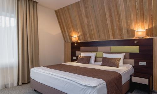 Отель Поляна сказок Ялта - Фото 13. Люкс 2-местный 2-комнатный (корпус Б)