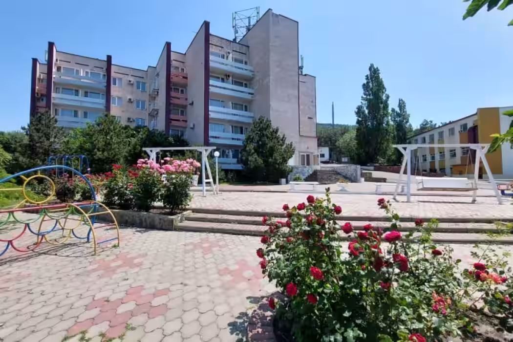 Пансионат «Приморский» Кабардинка, Геленджик - Фото 1. Внешний вид