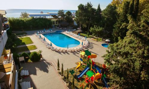 Санаторий Демерджи Алушта - Фото 12. Бассейн