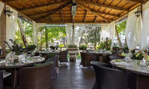 Sea Galaxy Hotel Congress Spa Сочи - Фото 33. Шведский стол