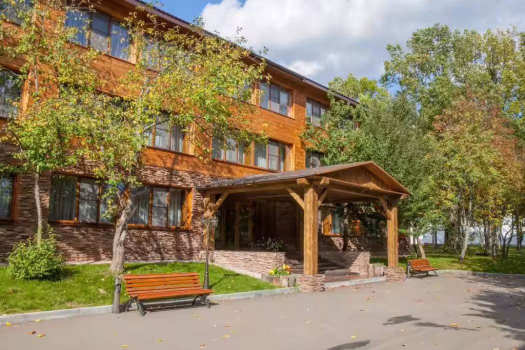 Солнечный Park Hotel & Spa Москва и Подмосковье - Фото 1. Общий вид и пирс