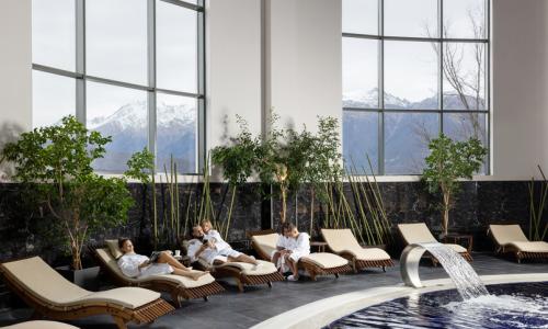 Отель RIXOS Krasnaya Polyana Sochi Эсто-Садок, Красная Поляна, Сочи - Фото 28. Бассейн
