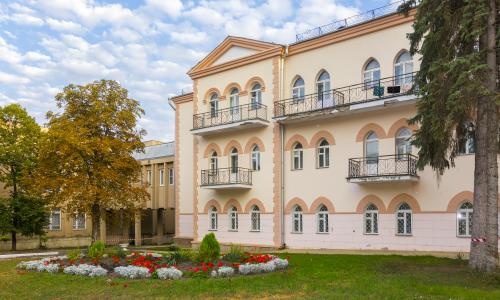 Санаторий Целебный Ключ Ессентуки - Фото 6. Территория