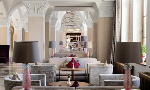 Свисс отель Резорт Сочи Камелия / «Swissotel Resort Sochi Kamelia» Сочи - Фото 13. Лобби