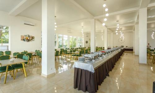 Отель Семейный курорт Евпатория - Фото 27. «Family Resort» / «Фемили Резорт» отель