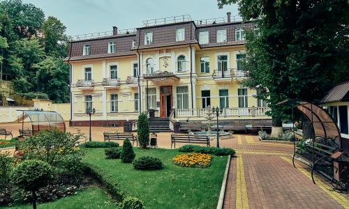 Санаторий Белая дача Кисловодск - Фото 1. Внешний вид